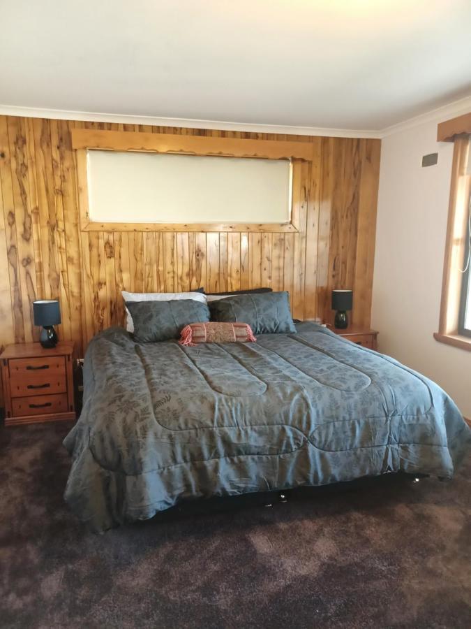 Mole Creek The Tigers Lair Accomadation 빌라 외부 사진